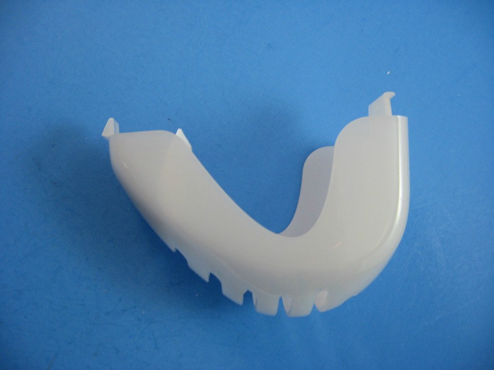 67004433 Whirlpool Refrigerator Freezer Light Cover Shield; E4-4a