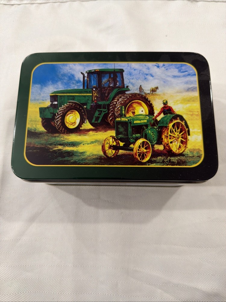 John Deere Tin Can