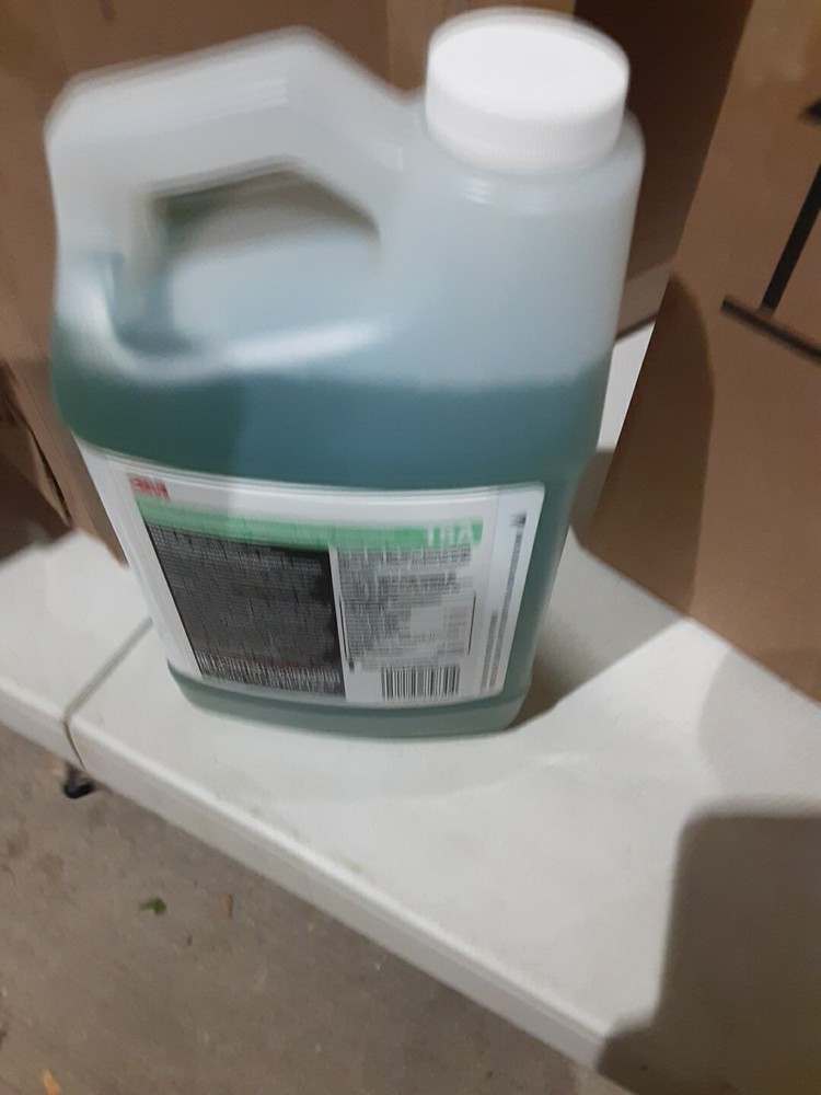 3M Non-Acid Bathroom Cleaner Concentrate 1,9 ,