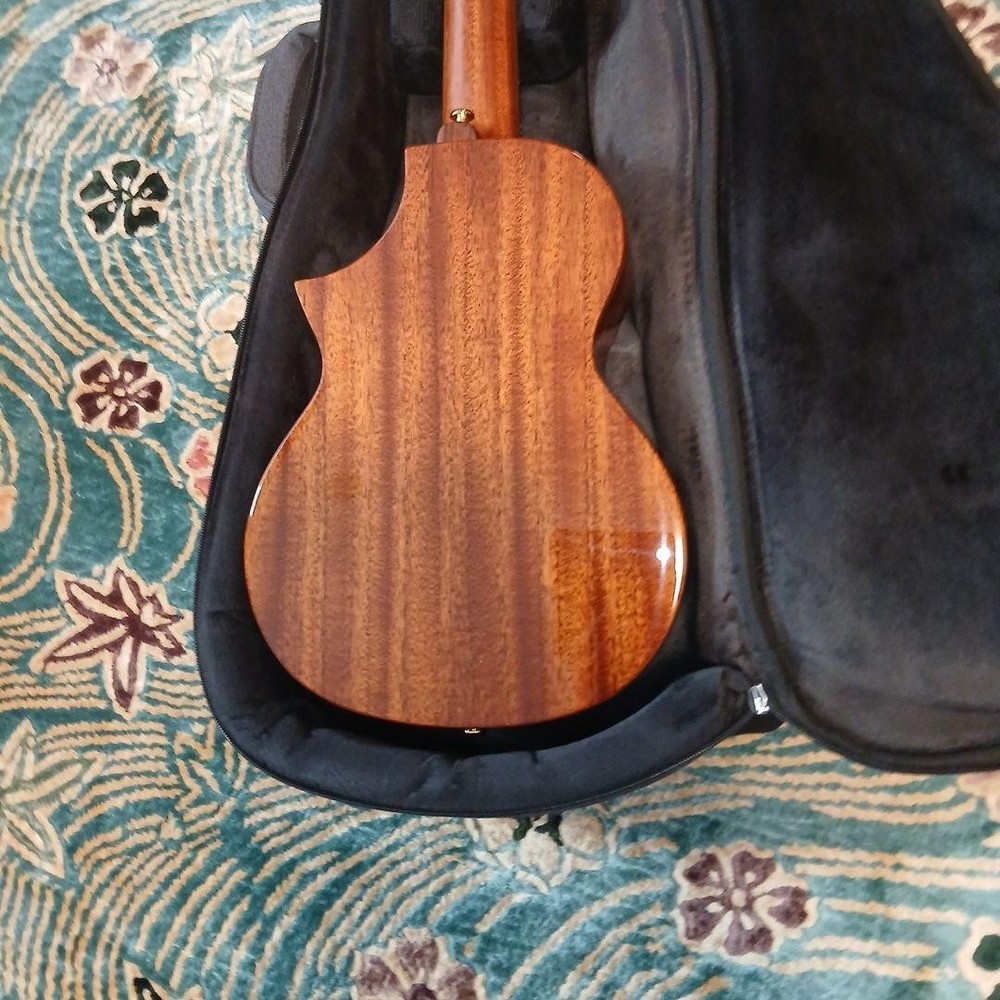 Enya Tena Ukulele EUTM6