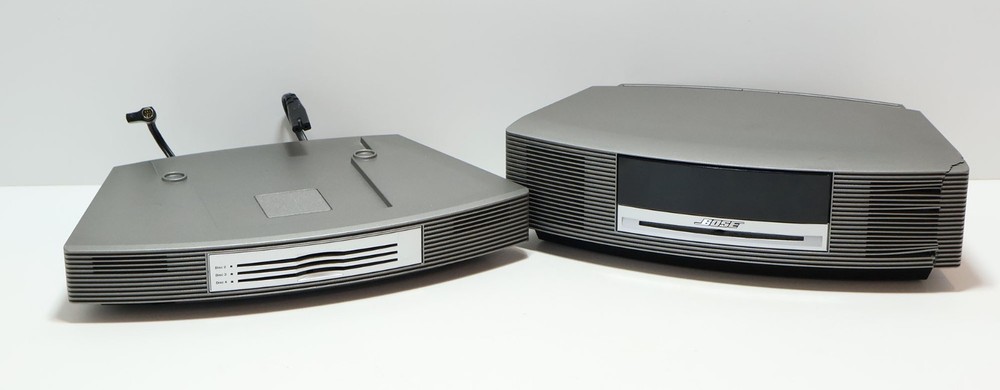 Bose Wave Music System AM FM CD Player AWRCC1 w/ Multi-CD Changer Accessory