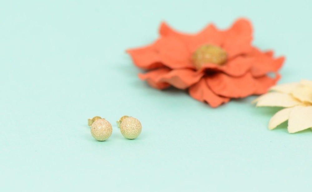 14k Yellow Solid Gold Laser Cut Ball Stud Earrings