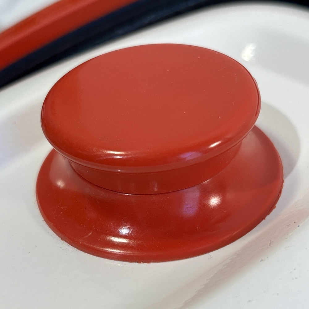 RANGE MATE MICROWAVE GRILL Pan Steaks RED/WHITE RECTANGULAR Covered Dish VTG