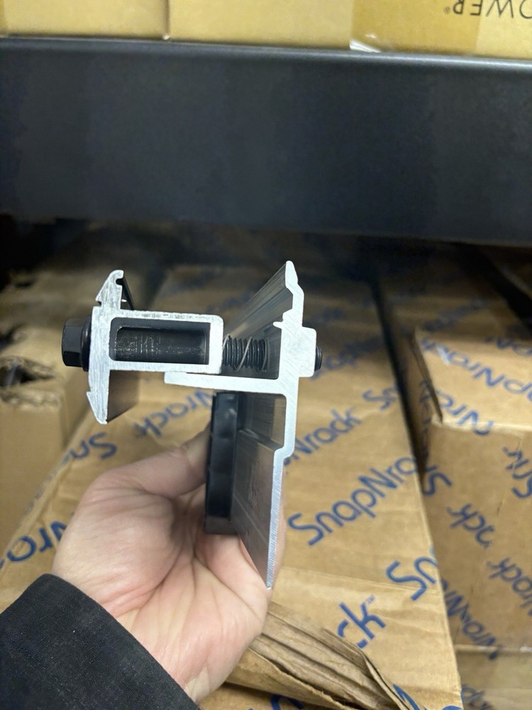 Snaprack 242-02156 RL Universal Link 20pcs per box