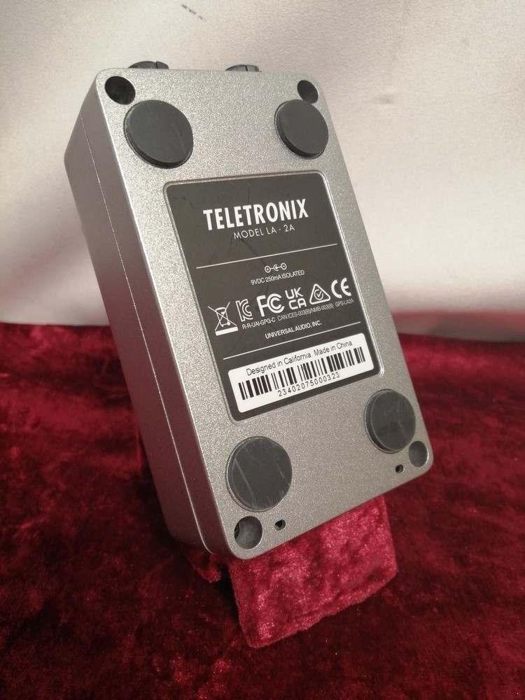 UNIVERSAL AUDIO UAFX TELETRONIX LA-2A Effector
