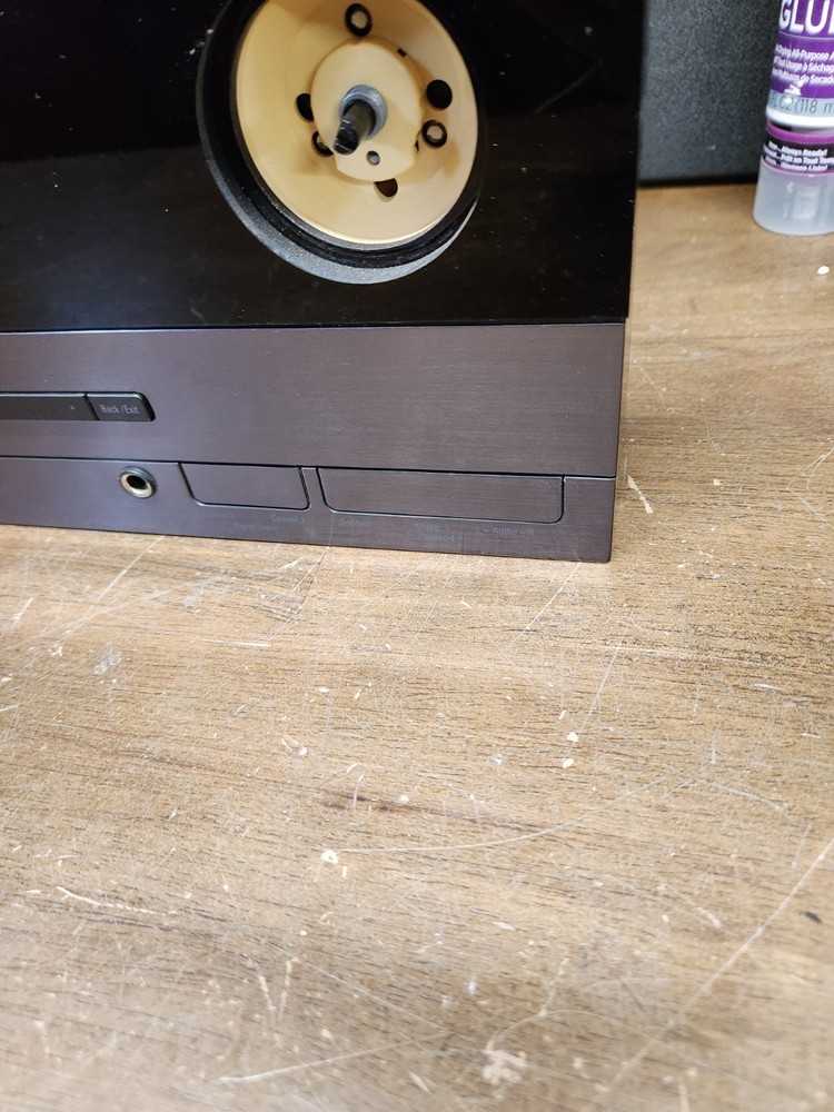 Harman Kardon AVR 254 Front Display