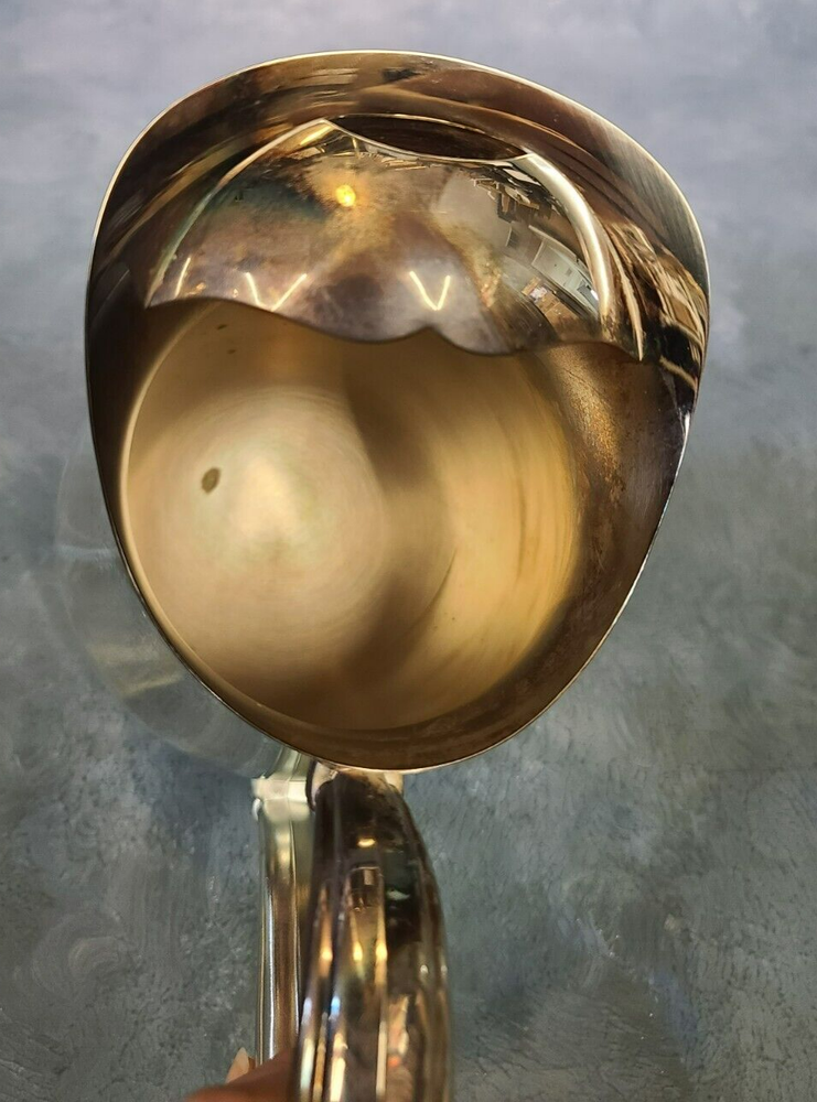 Oneida Bennington Silverplate Beverage Pitcher 2 Quart