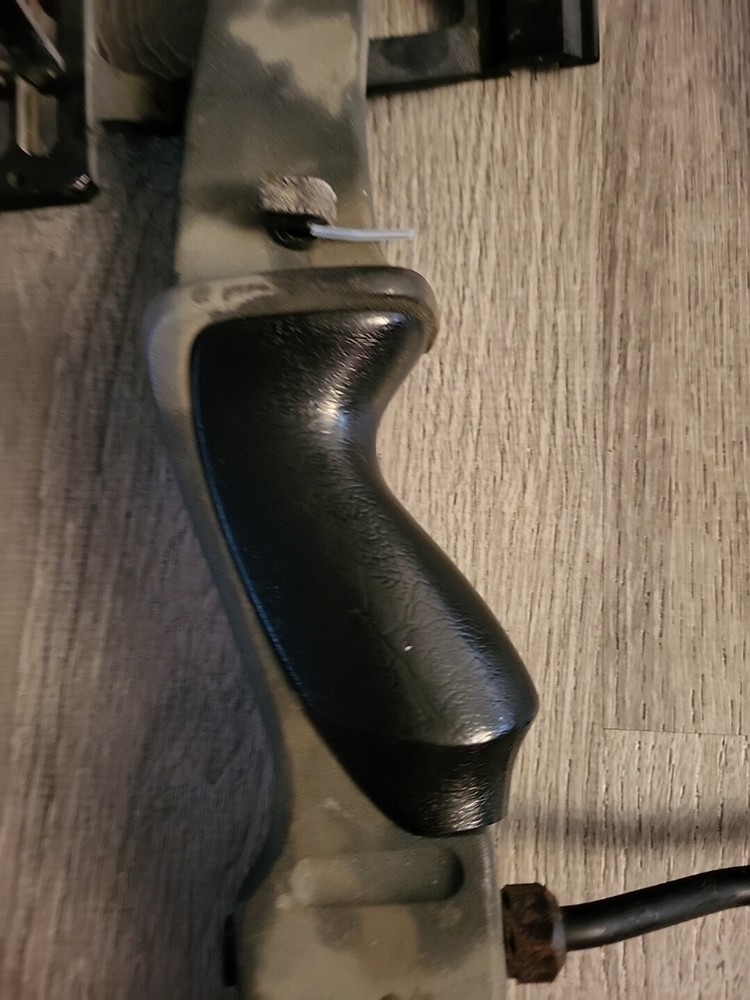 Beartooth Hunter Alpine Series Compound Bow