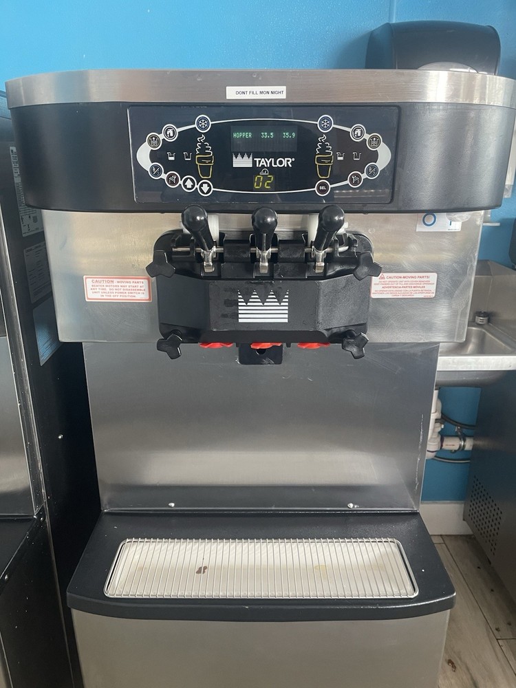 Taylor Soft Serve Machine C712 & C713