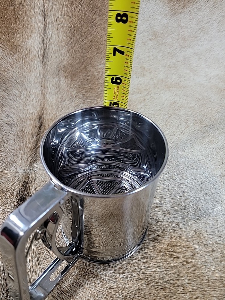 Flour Sifter Baking Metallic Squeeze Handle Color Silver Kitchen