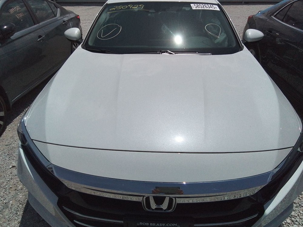 2018-2022 Honda Accord Front 8" Display Screen w/o Navigation