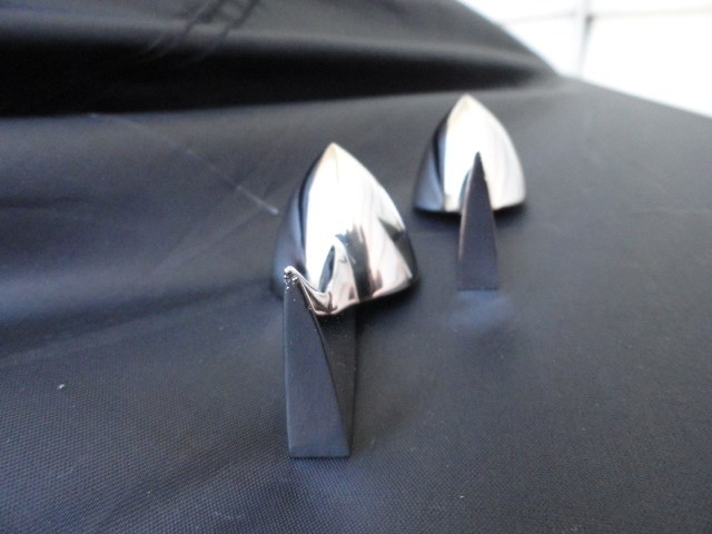 CADILLAC ELDORADO 1957 TAIL LIGHT BULLETS SUPER NICE.