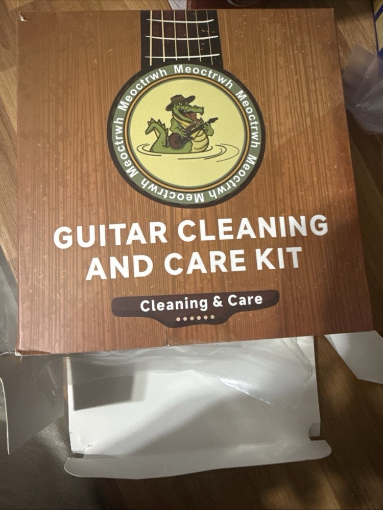 Guitar Cleaning And Care Kit