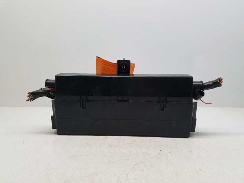 Fuse Box Engine Fits 04-07 Cadillac CTS OEM