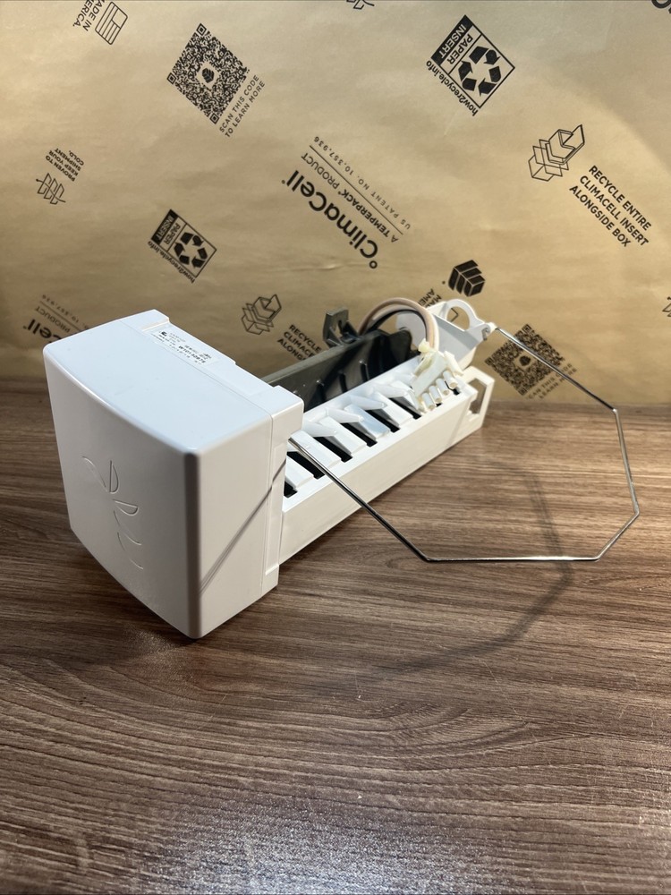 Whirlpool Refrigerator Icemaker Assembly W10190978