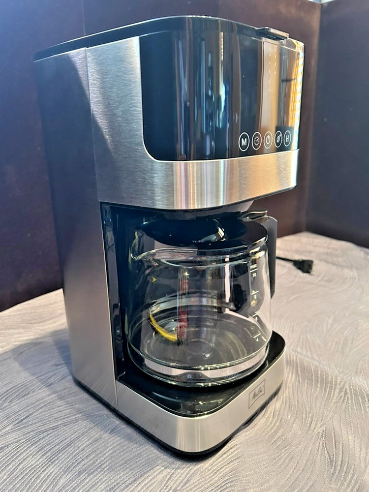 Melitta MCM009 10-Cup Drip Coffee Maker Touchscreen Programmable 900W w Box