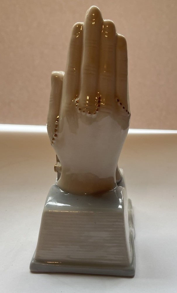 Vintage Praying Hands Ceramic Christianity Religious Bust Statue Simple Blue