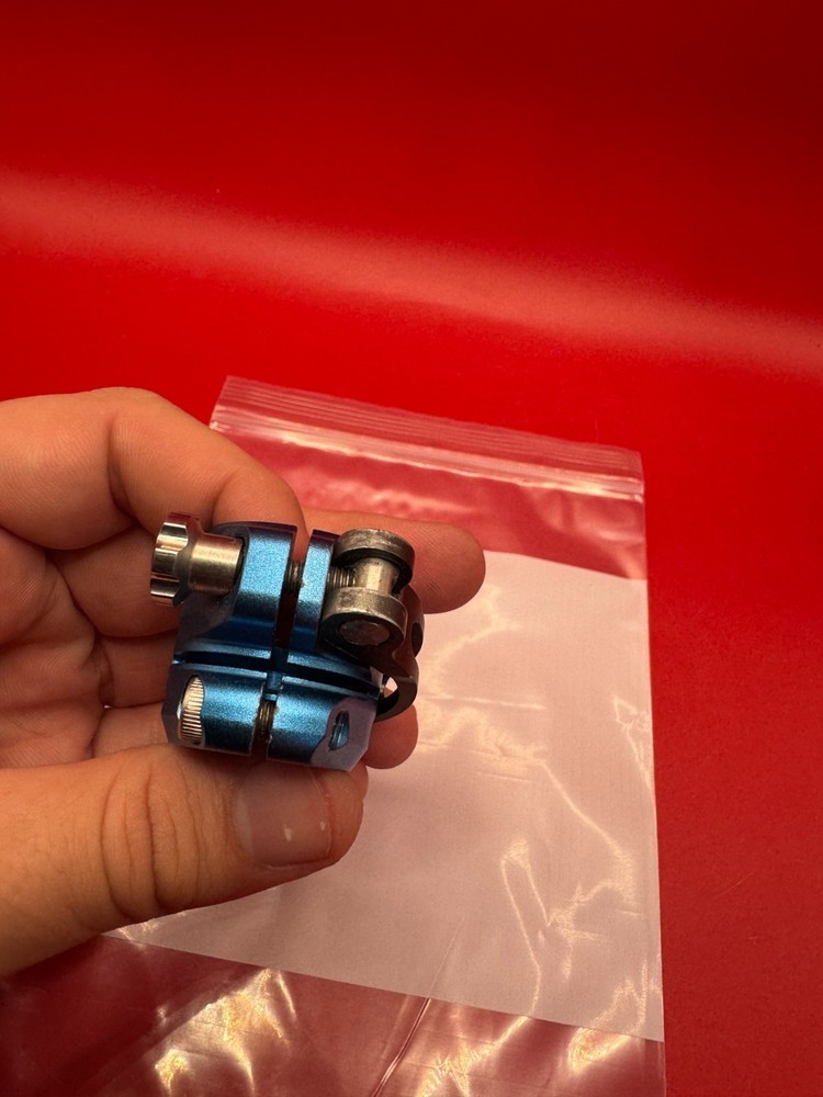 Planet Eclipse Feedneck