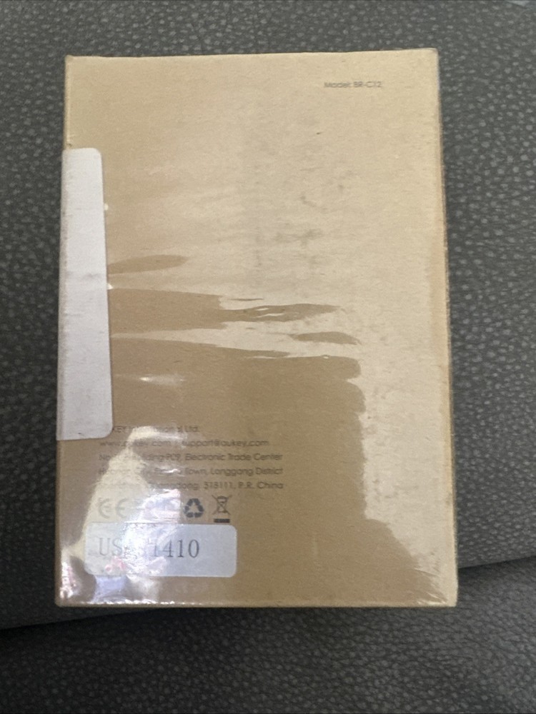 BRAND NEW AUKEY Wireless FM TRANSMITTER USA91410 U9