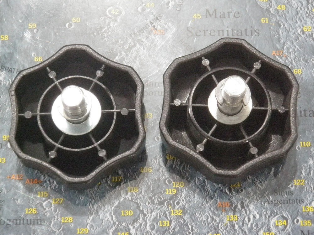 Meade DS Tripod Mount Head Anchor Knob