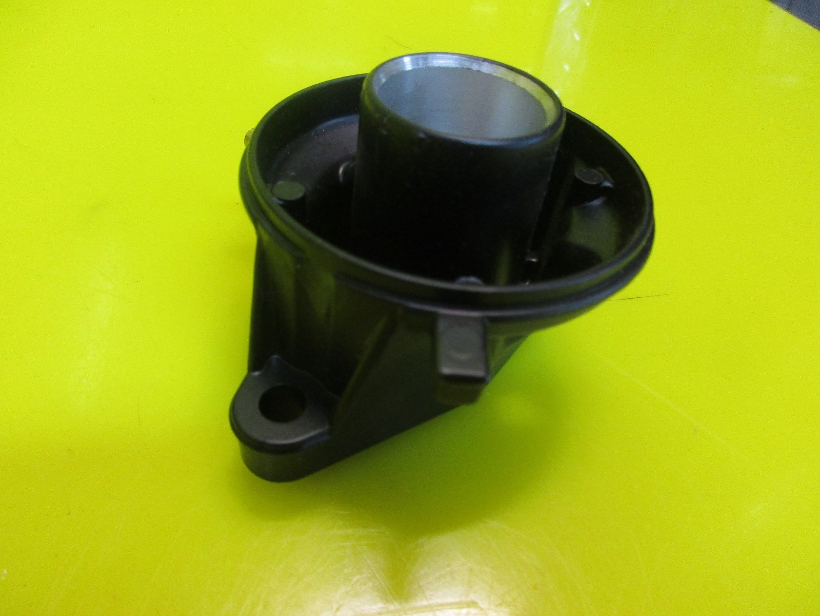 NEW OEM GENUINE SEADOO SEA DOO EXHAUST RAVE VALVE BASE HOUSING XP DI 3D