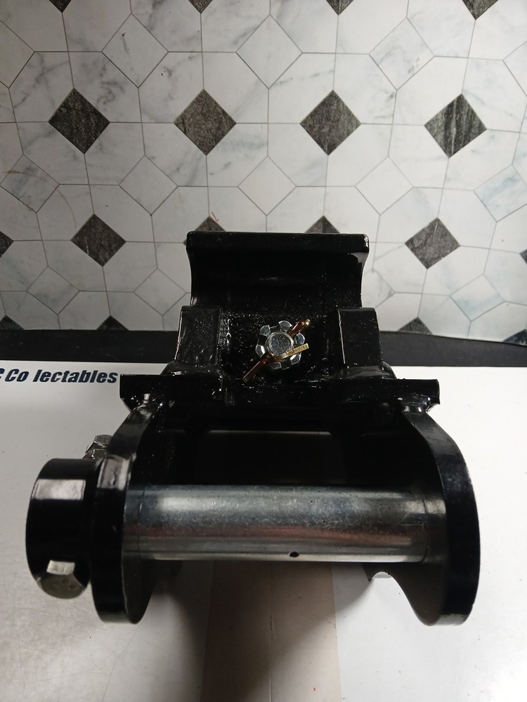 25mm Hole Quick Hitch Coupler Attachments For Mini Excavators Attachment
