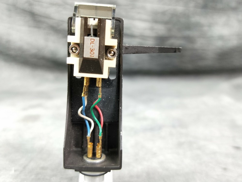Denon DL-301 MC Cartridge W/ PLC-5 Headshell In Eexcellent Condition