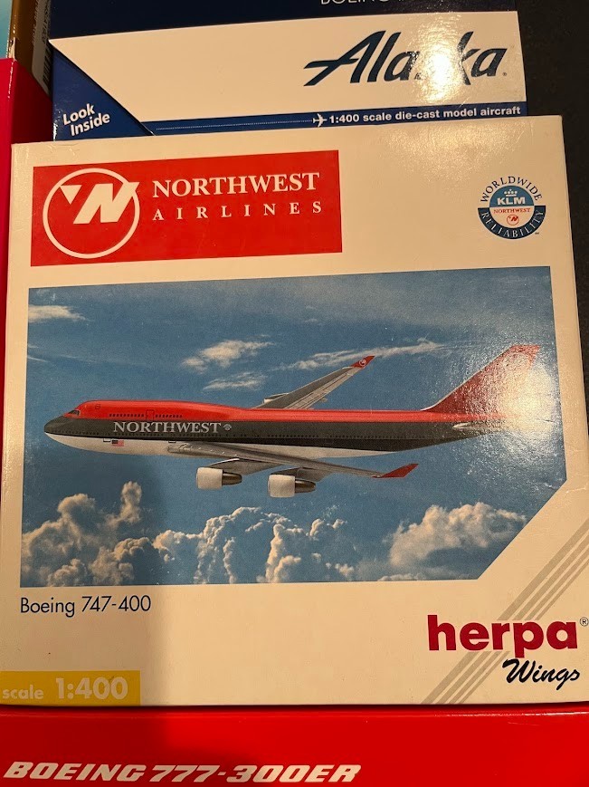 1:400 - Lot #7 Rare models - 9pcs including PANAM B 747 - YC/BB