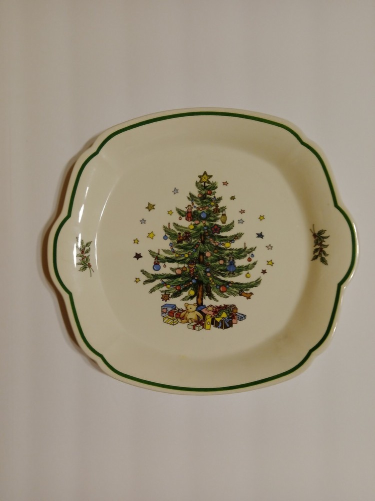 Nikko Christmas Tree Cake/Cookie Serving Platter 10"