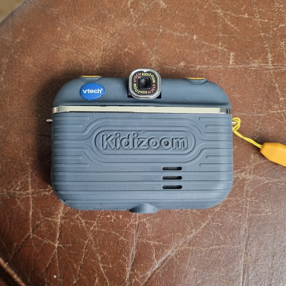 VTech Kidizoom 5070 Action Camera Black & Yellow - Digital camera