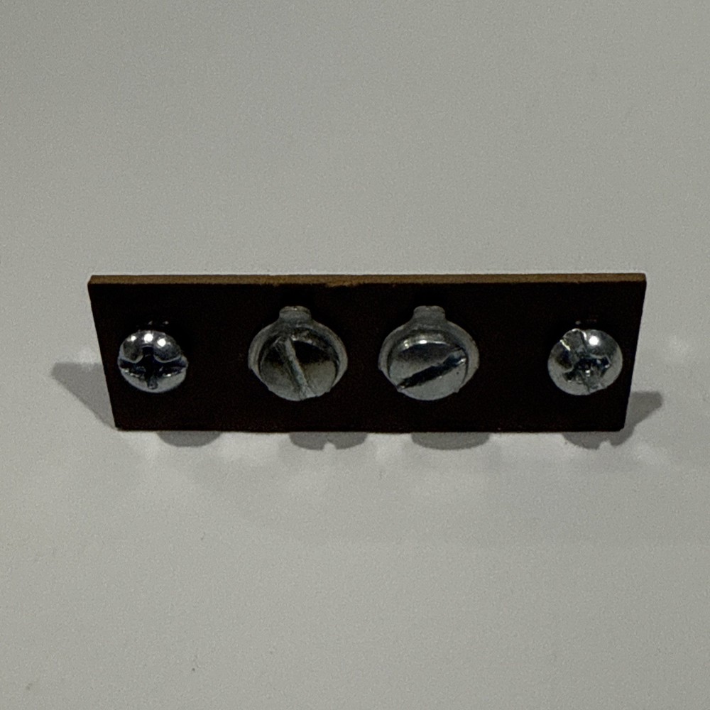 AMECO AC-1  H1 = 2 screw strip BROWN