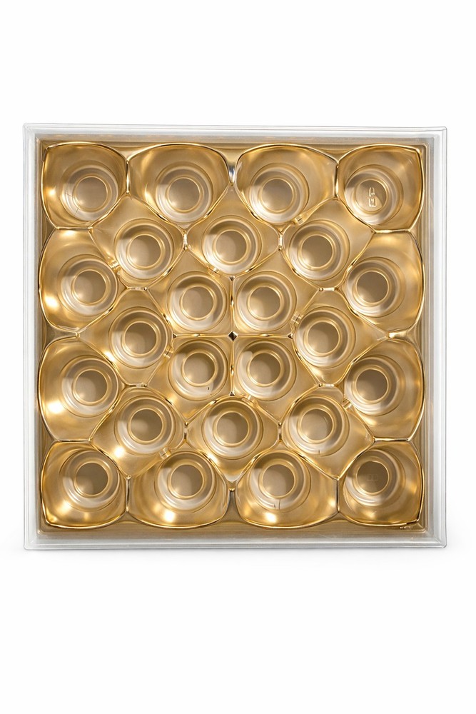 Empty Ferrero Rocher 24 Count Chocolate Box Clear Plastic Gift Container Clean