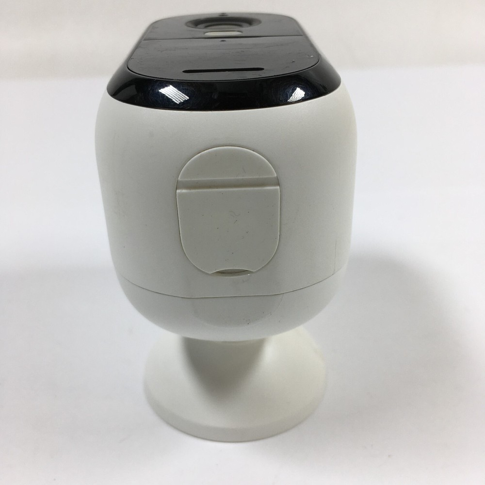 Arlo Essential (2nd Generation) VMC3050 2K Outdoor Camera (READ!)
