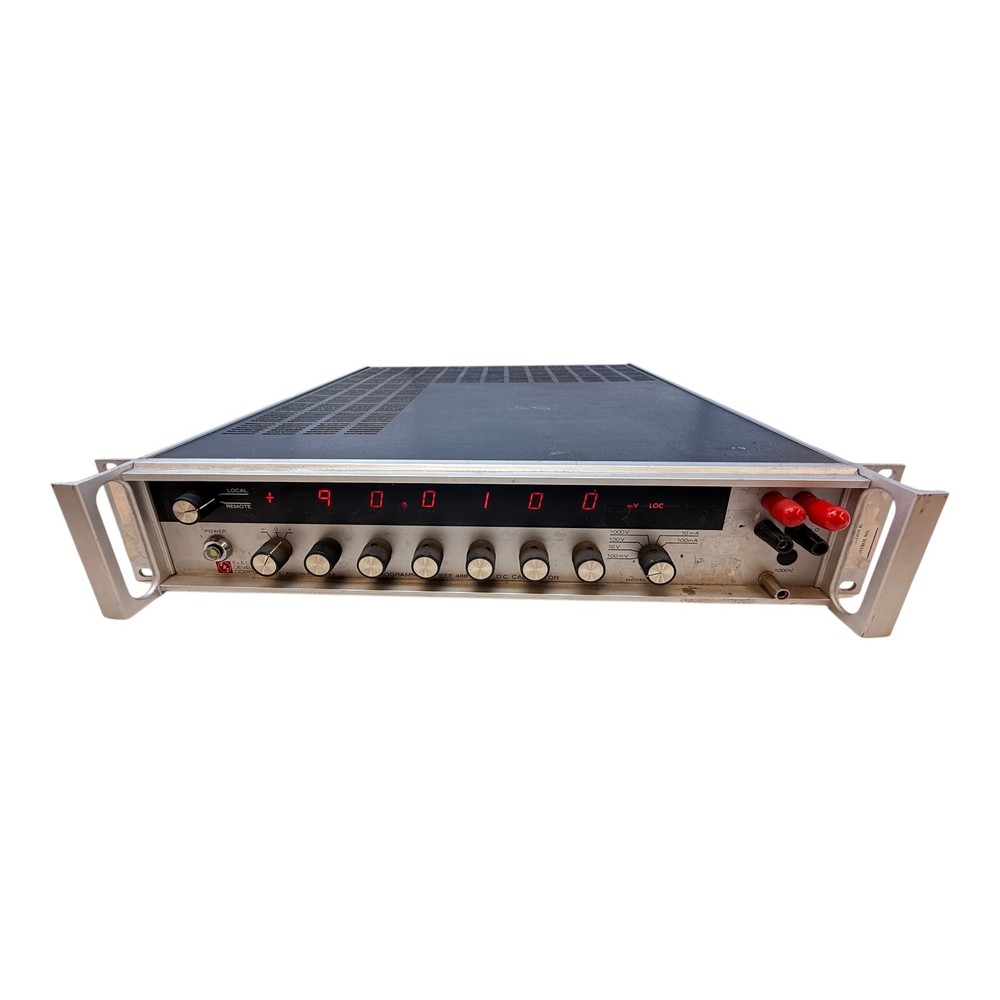 ELECTRONIC DEVELOPMENT CORP (EDC) MODEL 521 DC CALIBRATOR