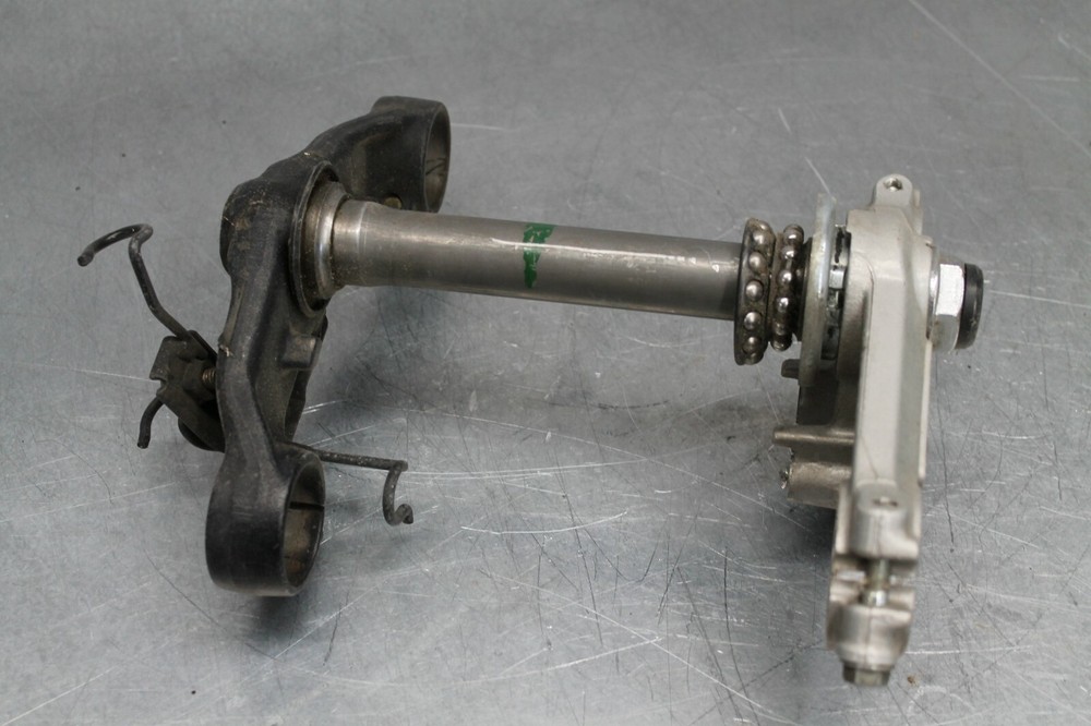 NICE OEM 2013 Honda VFR750 Interceptor Triple Tree Clamp Assembly USED