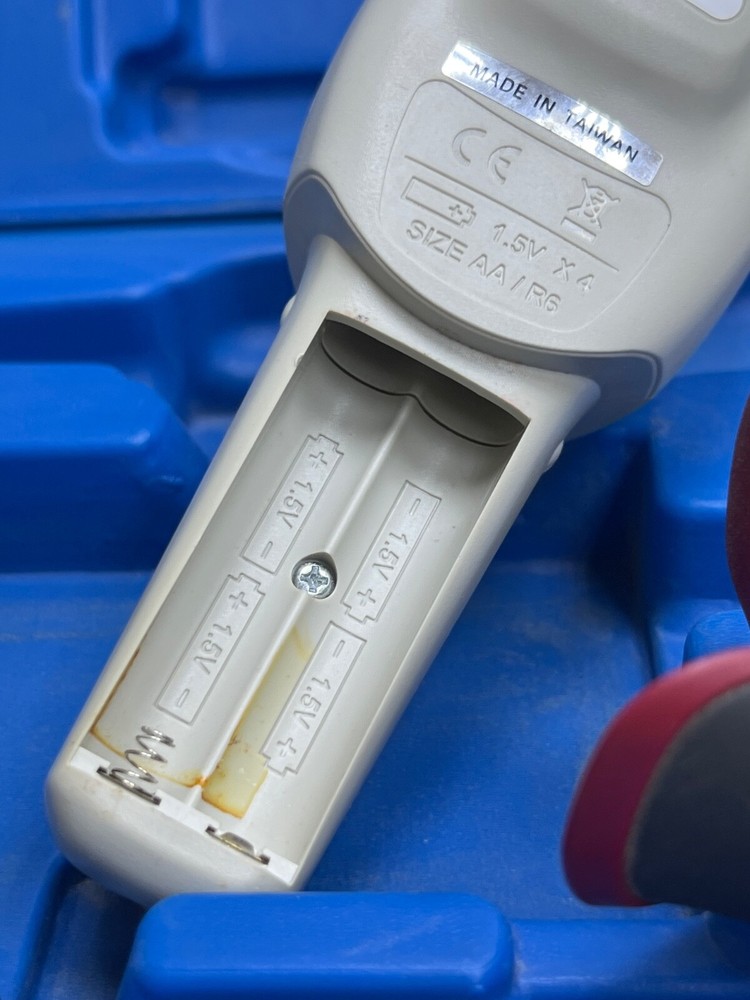 P&M REFRIGERANT LEAK DETECTOR PM-382