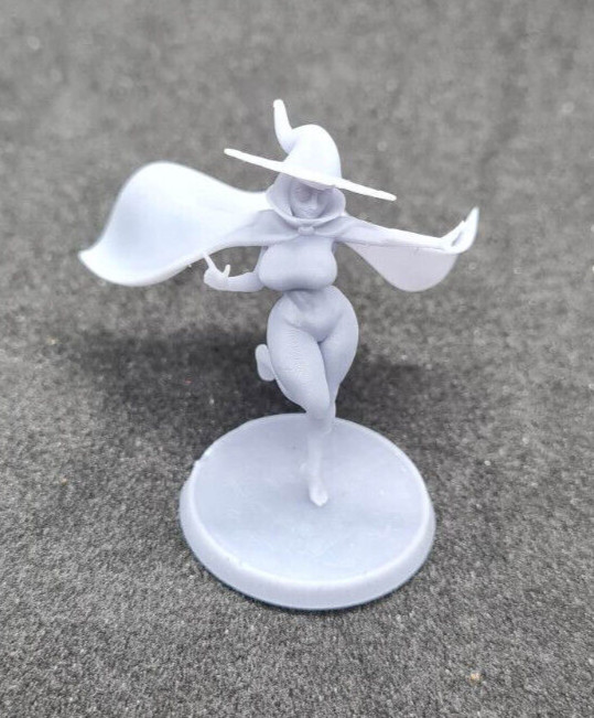 Katrina - Witch / Mage / Wizard - Dynamic Prints Exclusive 35mm Miniature D&D