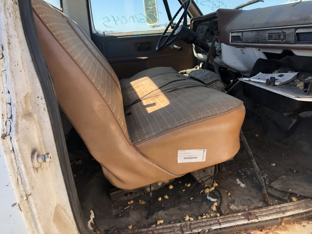 GMC 6000 Seat - Used