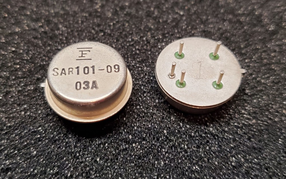 (2 Pcs) SAR101-09 03A FUJITSU SEMICONDUCTOR Sar 101-09