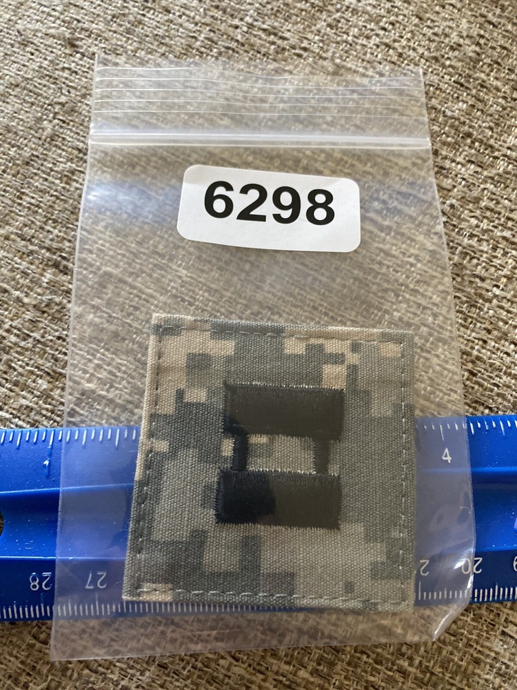 US Army Captain CPT O-3 Rank ACU Hook / Loop Pattern Military Patch INV6298
