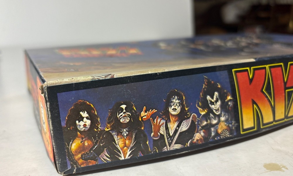 KISS Jigsaw Puzzle From 1977 Complete 200 Pieces
