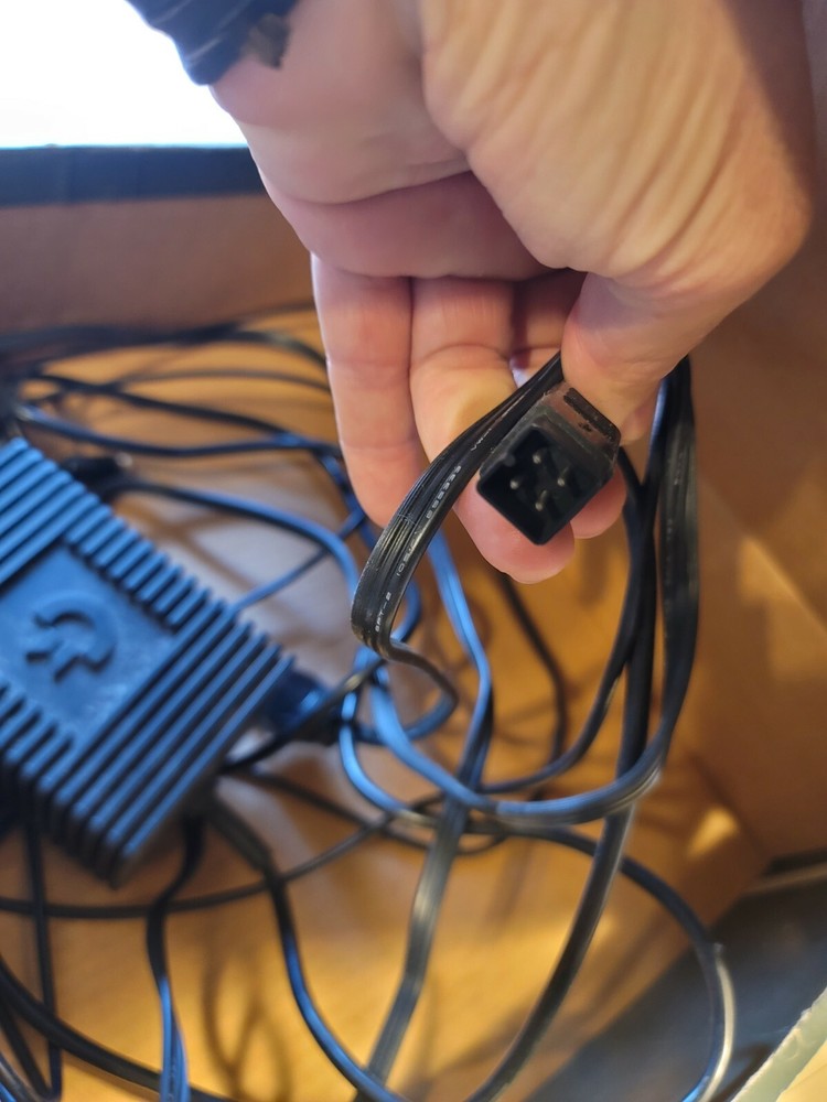 Commodore plus/4 with Original Box Tested Powers On!