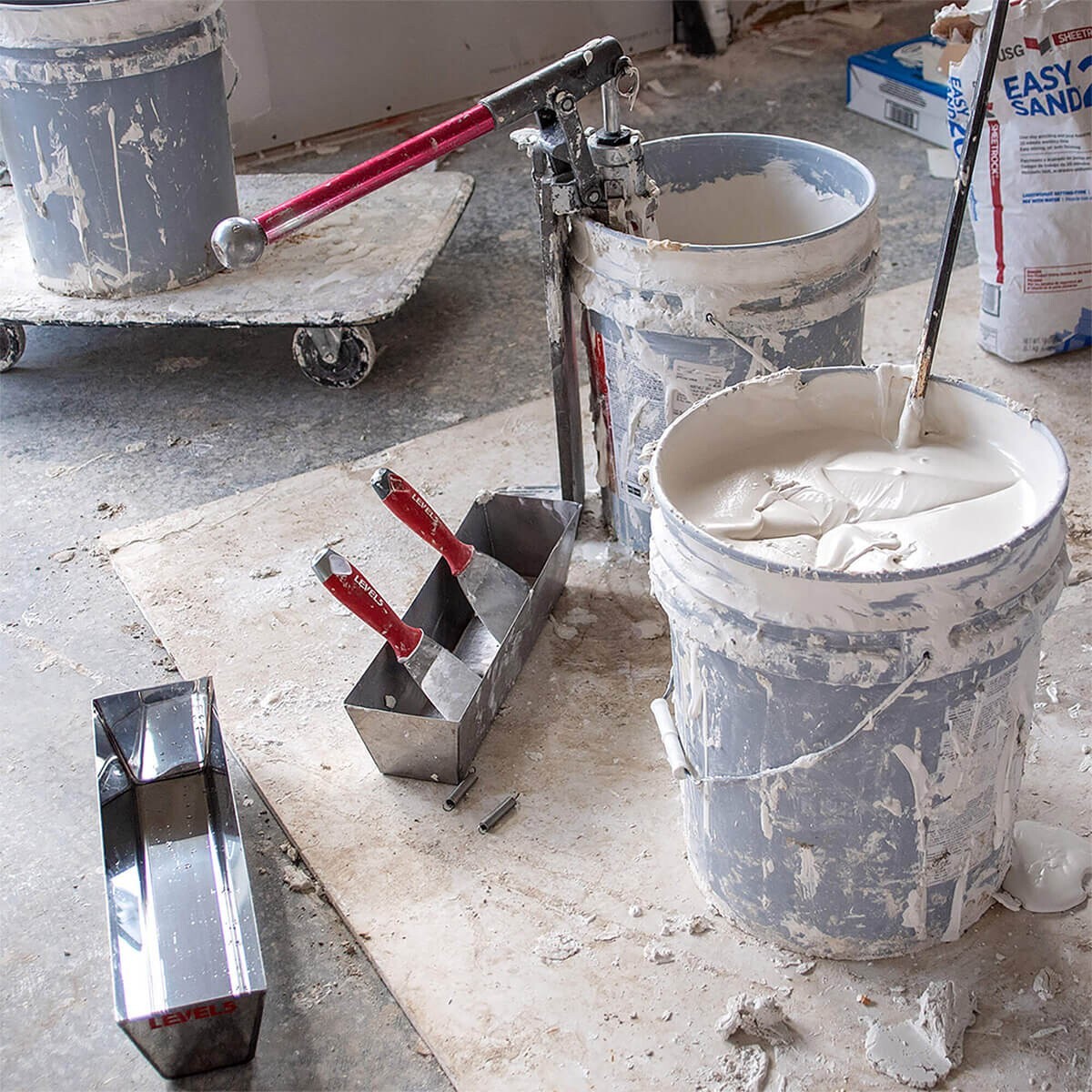 LEVEL5 Drywall Tools 14 Piece Finishing Hand Tool Set | 5-610