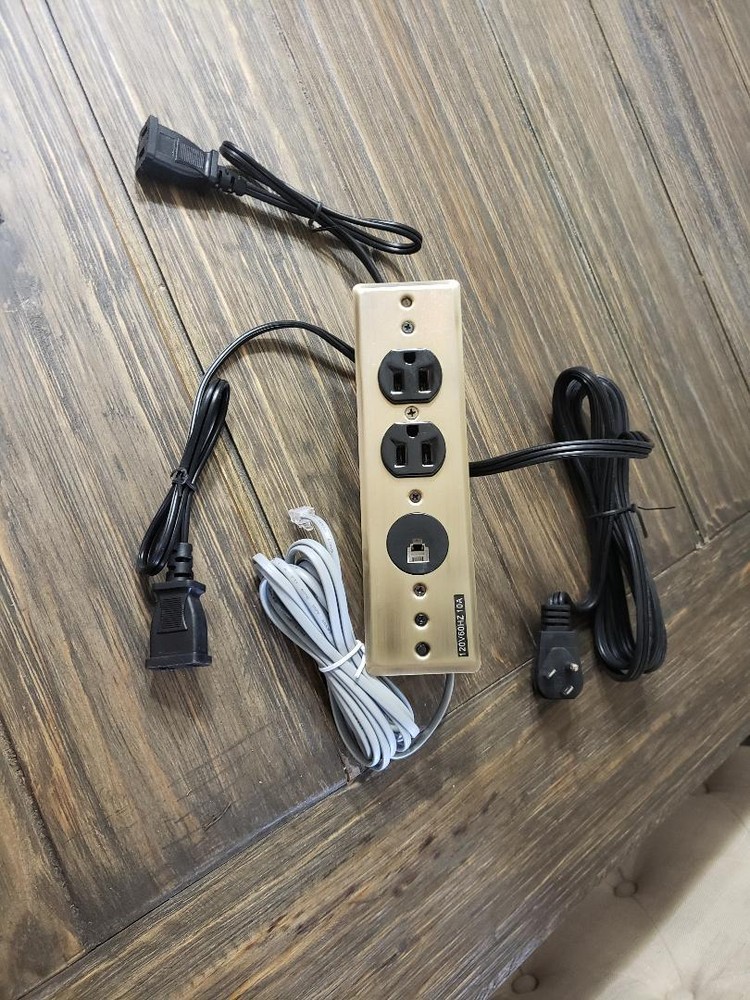 MOUNTED OUTLET HARNESSES BRASS FINISH