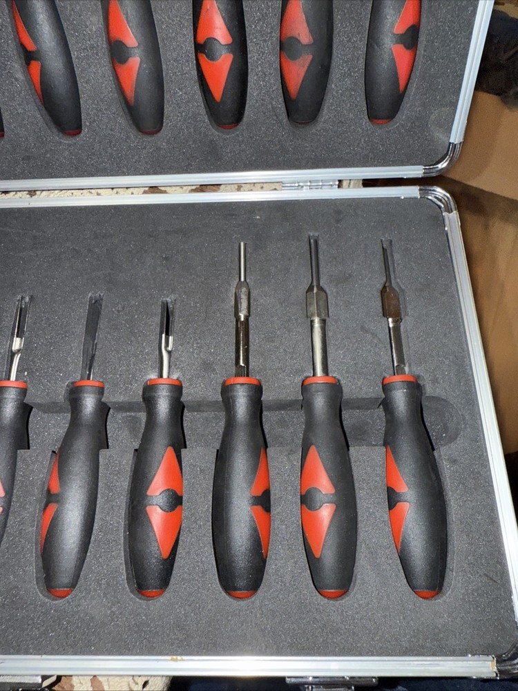 23 Piece System Release Tools Heavy Duty Tool Kit With Case EUC