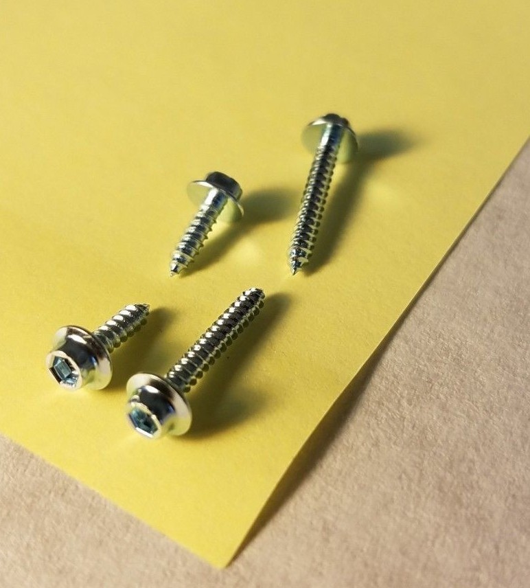 #2 Servo Mounting Screws and #2 Button Head Self Tapping + 50 Nylon Washers.