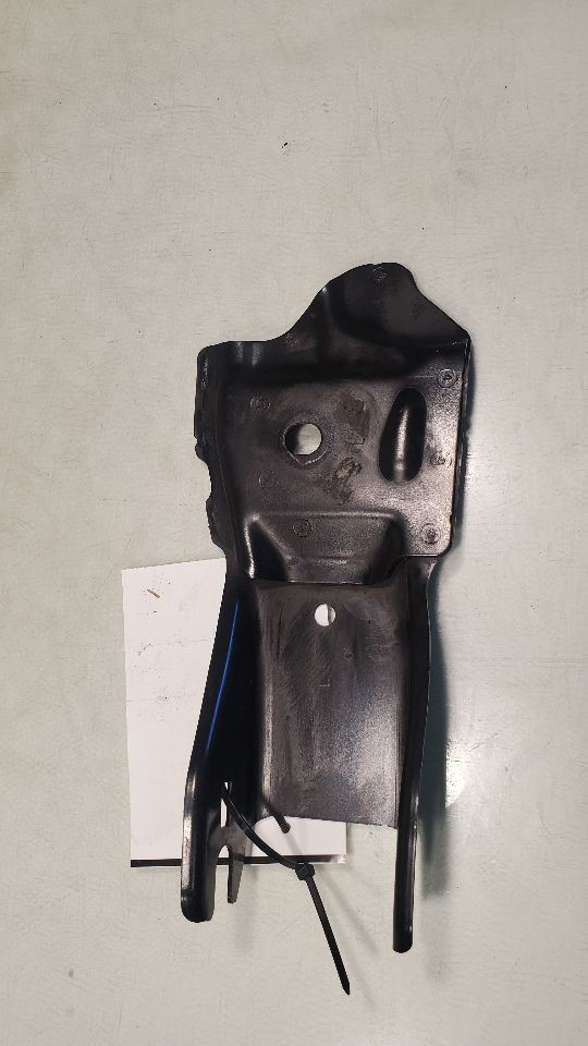 CIVIC 2018 Brackets Misc K-FRAME BRACKET LH