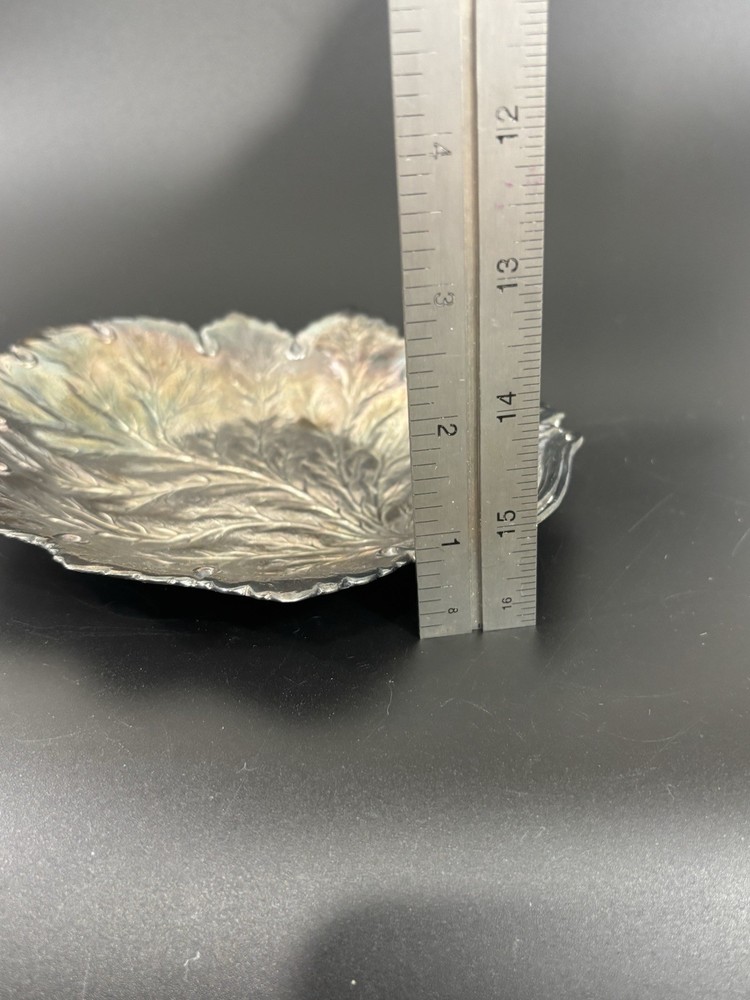 Vintage Reed & Barton Silver-Plated Leaf Dish Shallow – Pattern 140