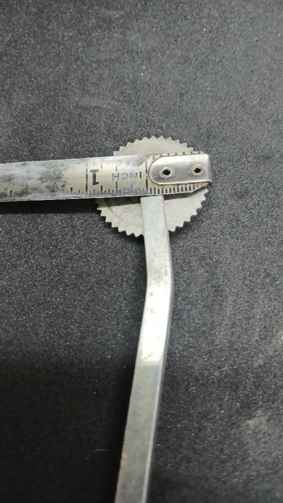 Vintage Butterscotch Bakelite Handle Sewing Pattern Tracer Tracing Wheel Tool