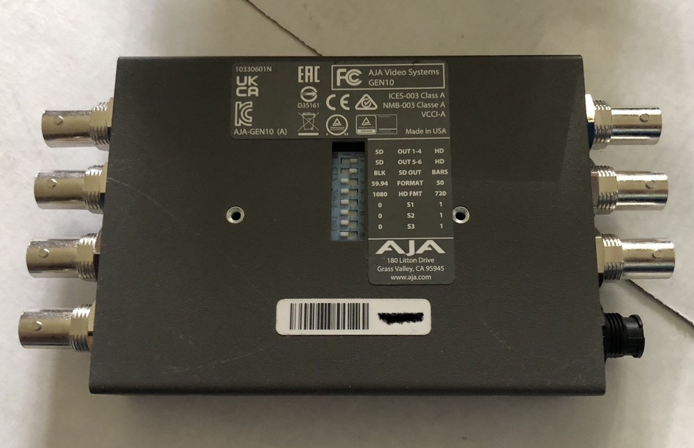 AJA GEN10 HD/SD Sync Generator